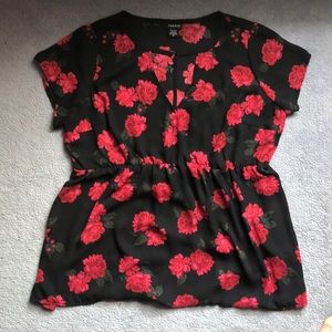 V-neck Peplum rose blouse
